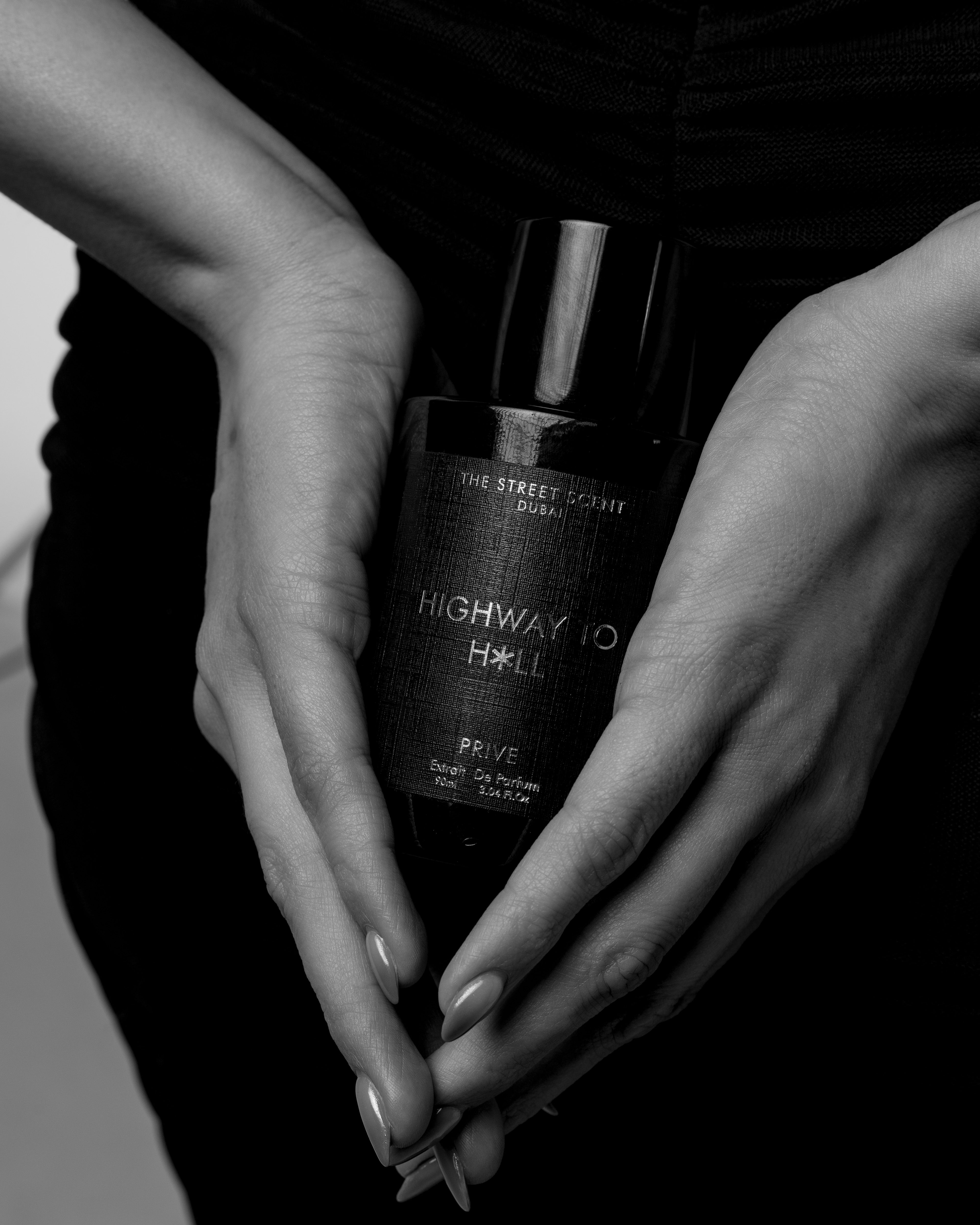 Why Expensive Fragrances Smell Different: The Secrets Behind Luxury Perfumery